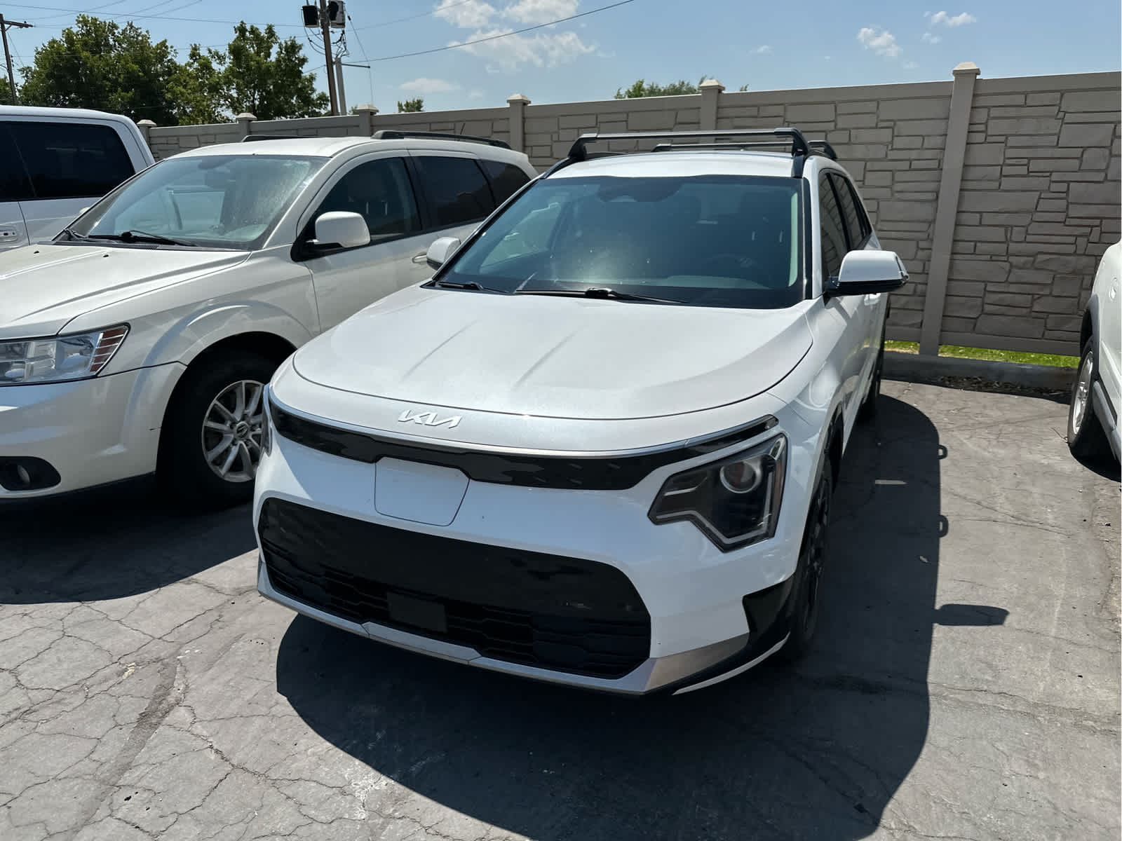 Used 2023 Kia Niro Wind with VIN KNDCR3L16P5040069 for sale in Murray, UT