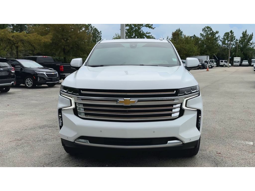 2022 Chevrolet Tahoe High Country photo 2
