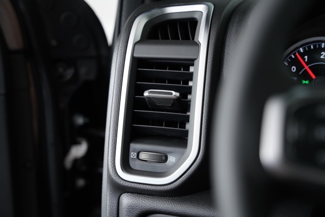 2026 Ram 2500 Big Horn photo 16
