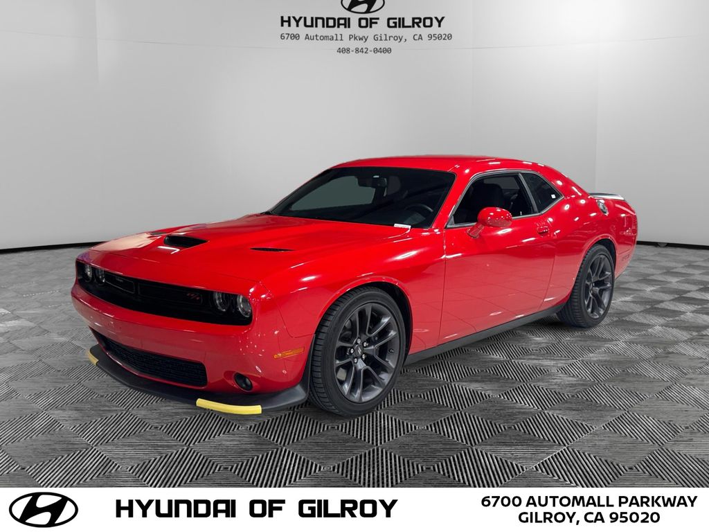 2023 Dodge Challenger R/T's photo