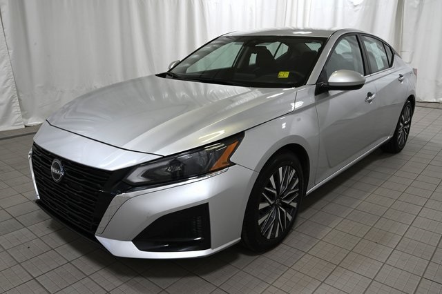 2023 Nissan Altima 2.5 SV photo 15