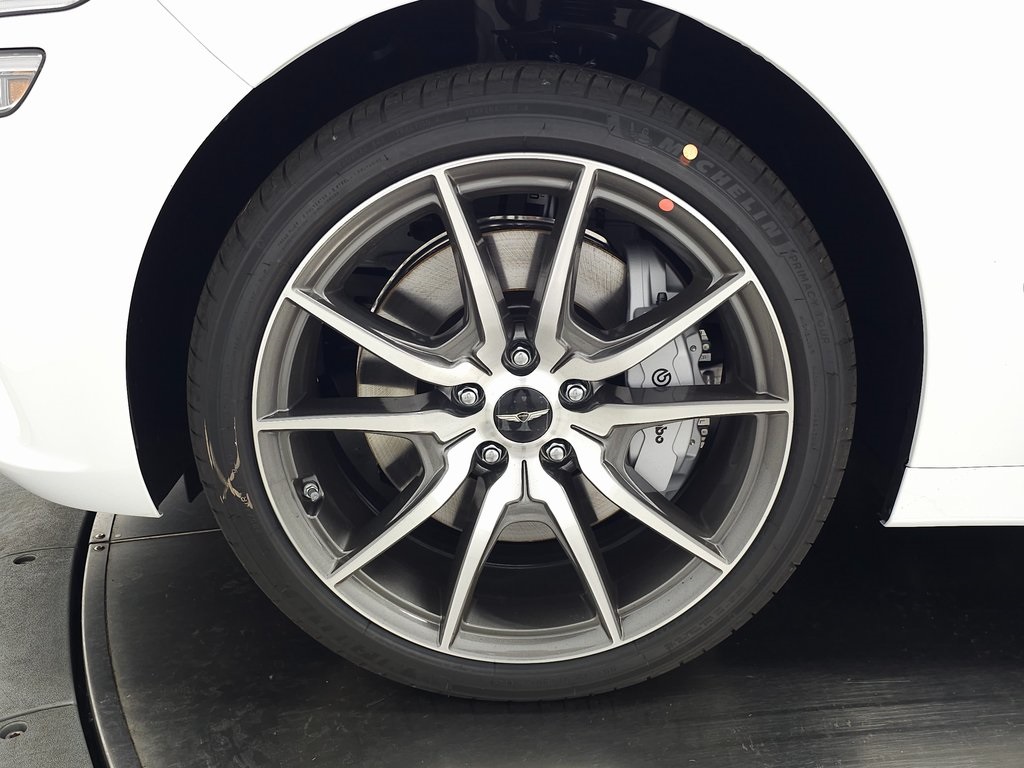 2026 Genesis G70 2.5T AWD photo 7