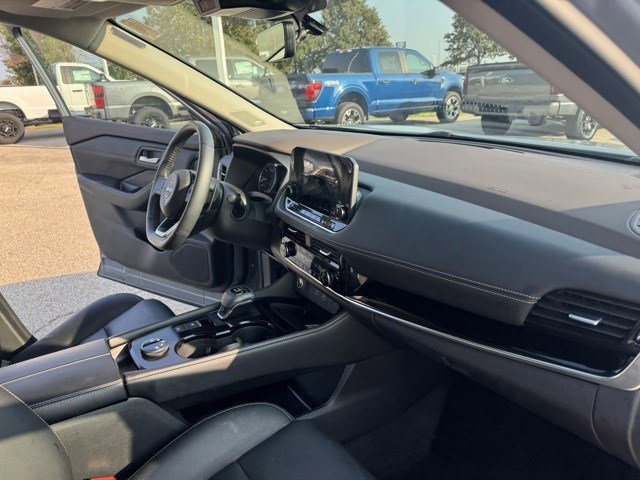 2022 Nissan Rogue SL photo 31