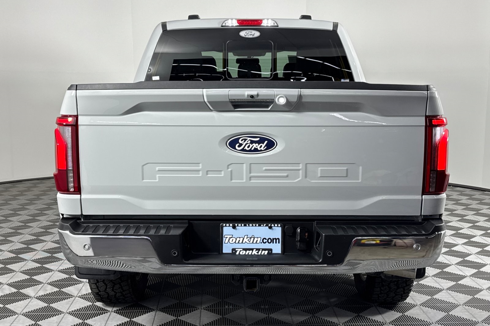 2024 Ford F-150 Lariat photo 4
