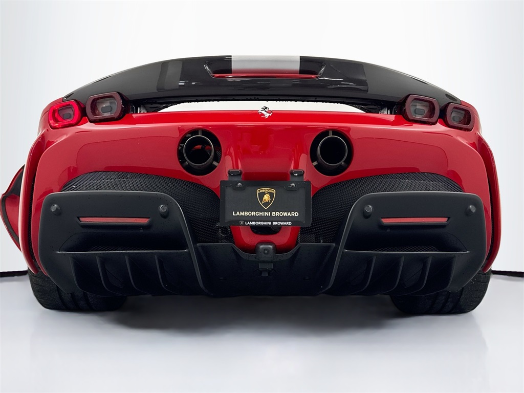 2022 Ferrari SF90 Stradale Base photo 20