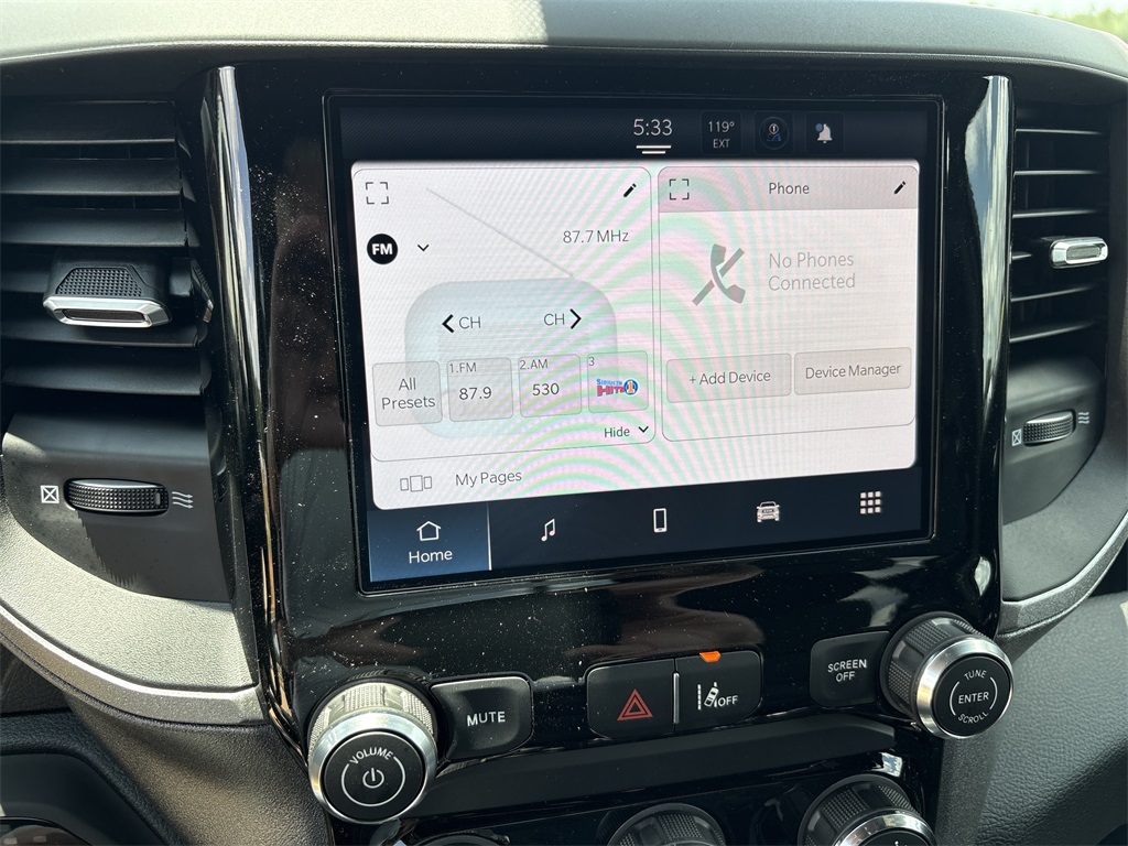 2025 Ram 1500 Tradesman photo 13
