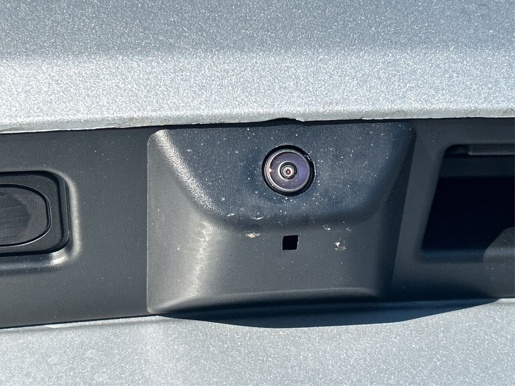 2025 Jeep Grand Cherokee Laredo X photo 12