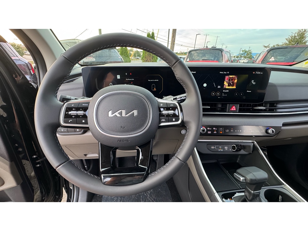 2026 Kia Carnival SX Prestige photo 7