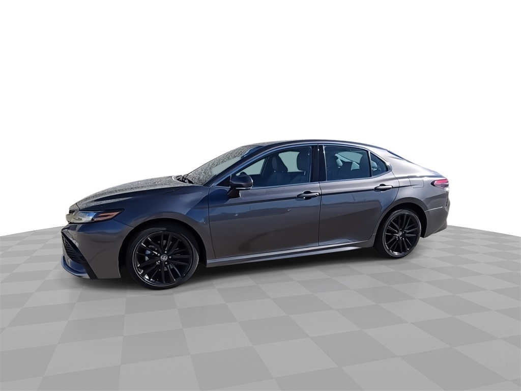 2024 Toyota Camry XSE photo 3