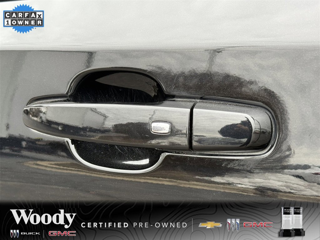 2023 GMC TERRAIN - Image 11