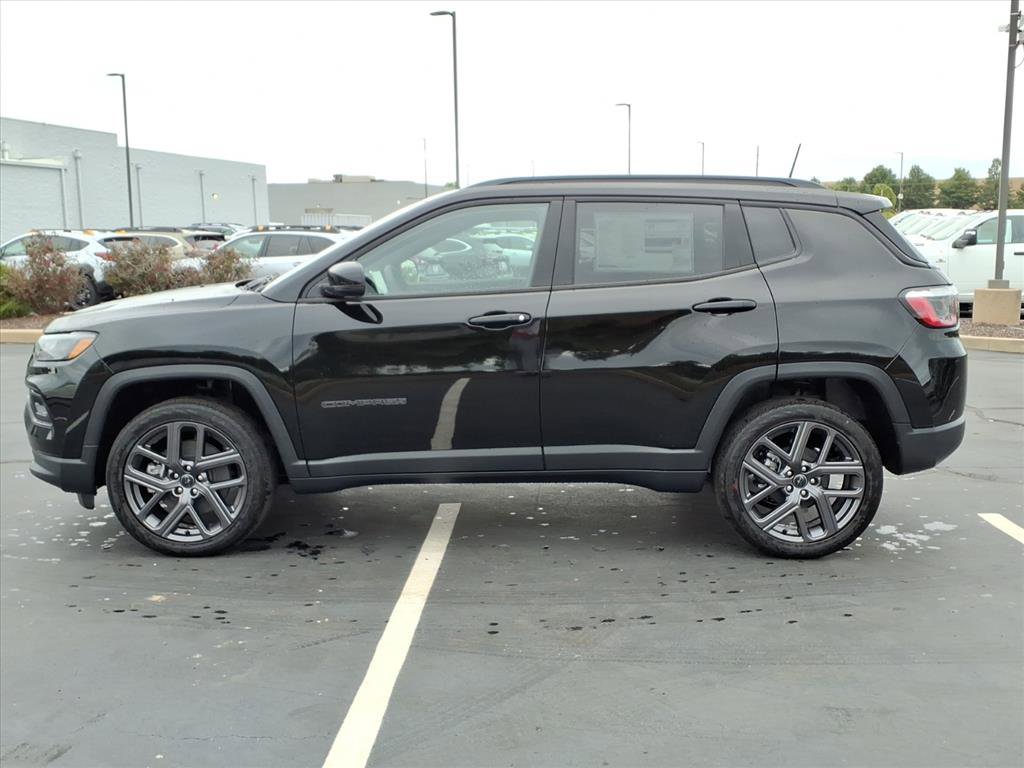 2026 Jeep Compass Limited photo 3