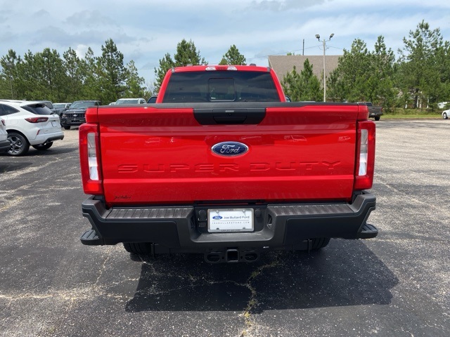 2025 Ford F-250 XL photo 8