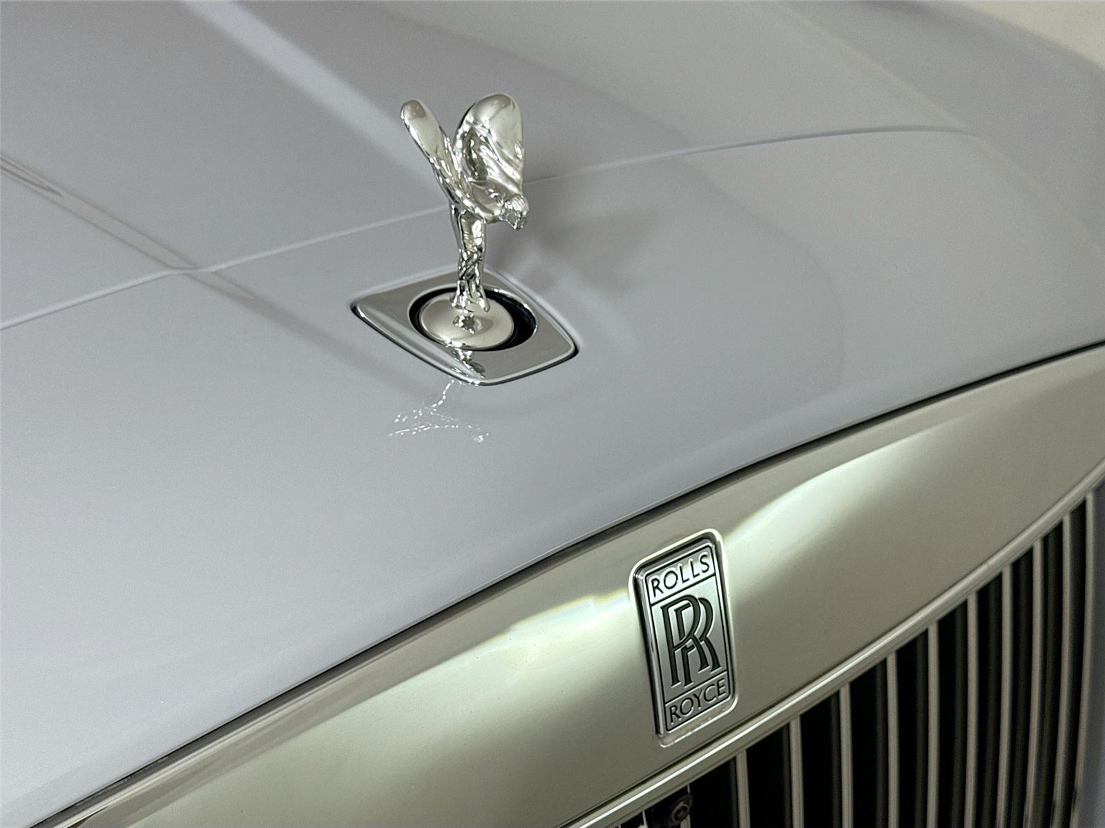 2025 Rolls Royce Cullinan RR photo 36