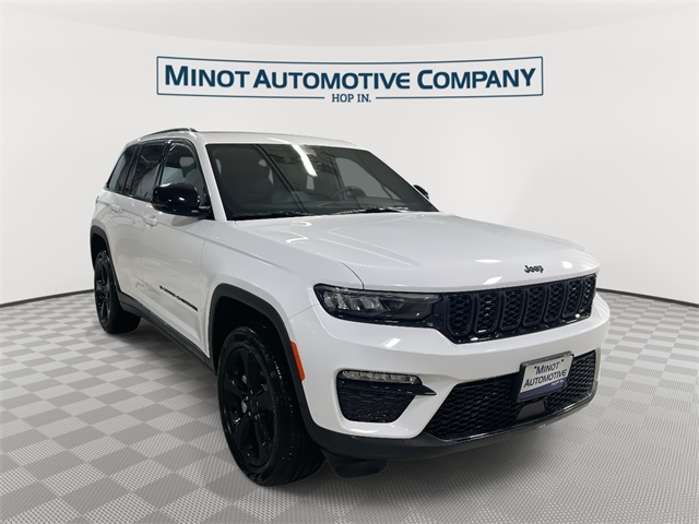 2025 Jeep Grand Cherokee Limited's photo