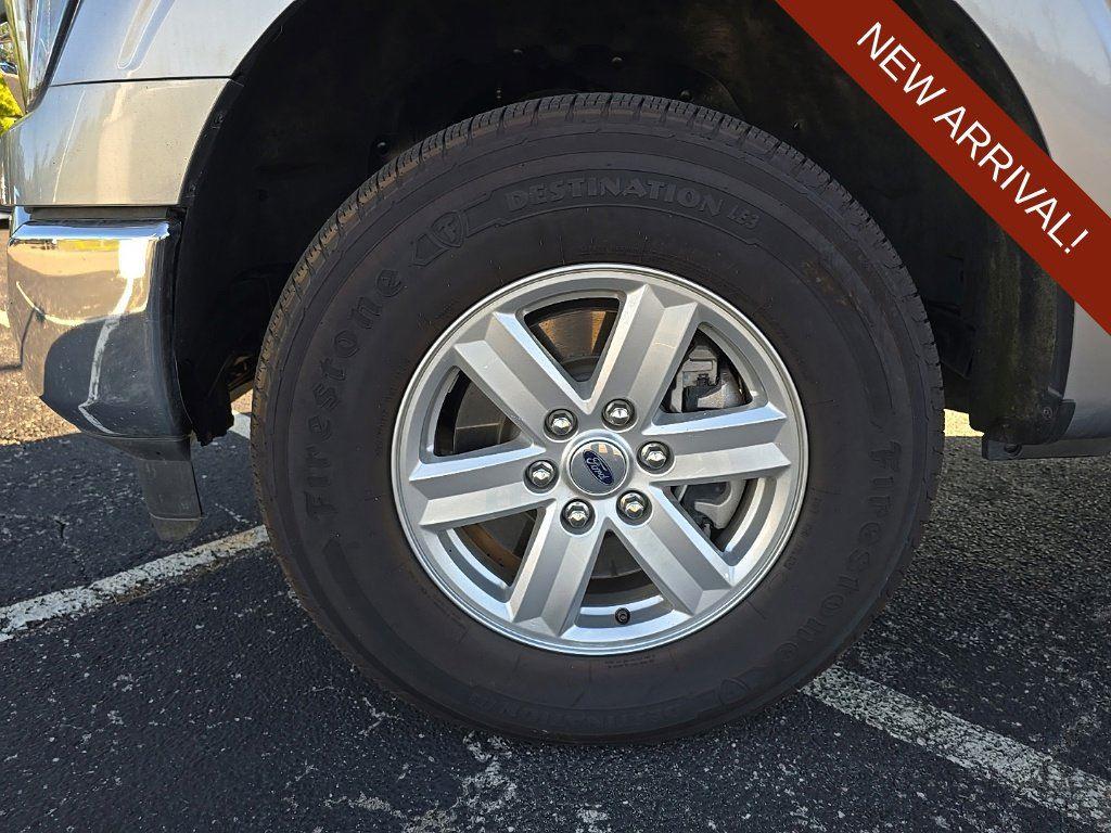 2023 Ford F-150 XLT photo 7