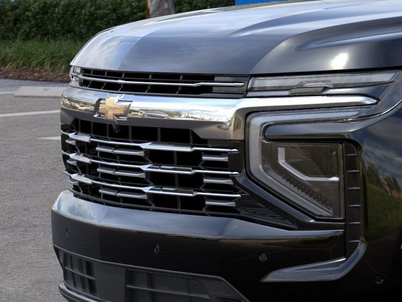 2025 Chevrolet Suburban Premier photo 10