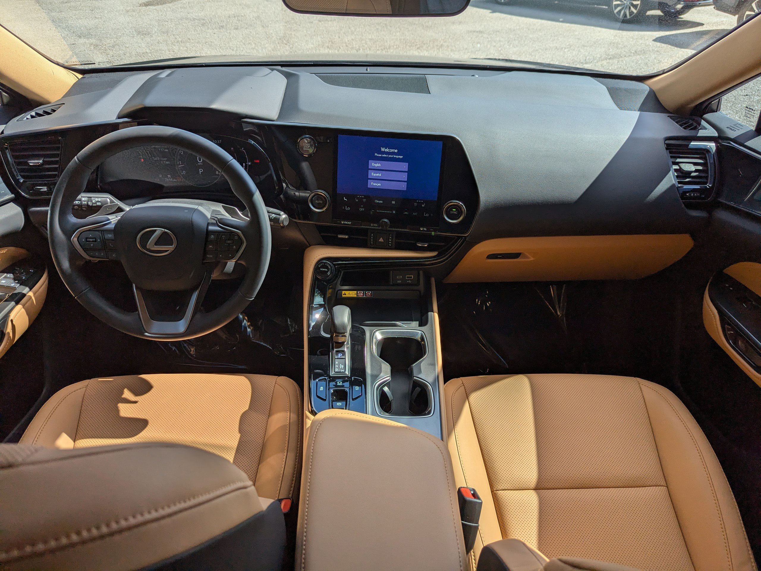 2025 Lexus NX Premium photo 14