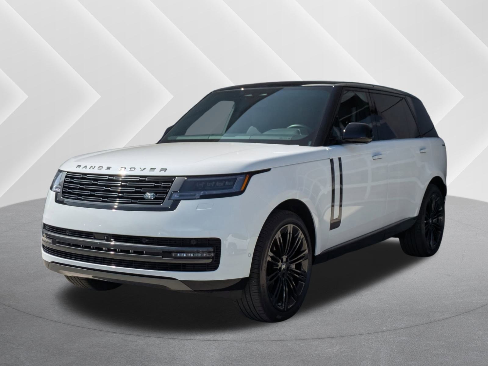 2025 Land Rover Range Rover SE's photo