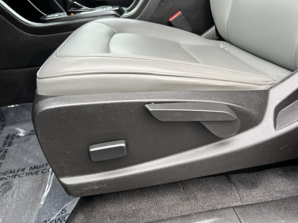 2019 Chevrolet Colorado Work Truck photo 12
