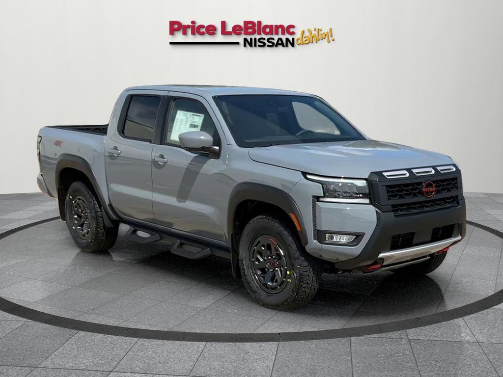 2026 Nissan Frontier PRO-4X's photo