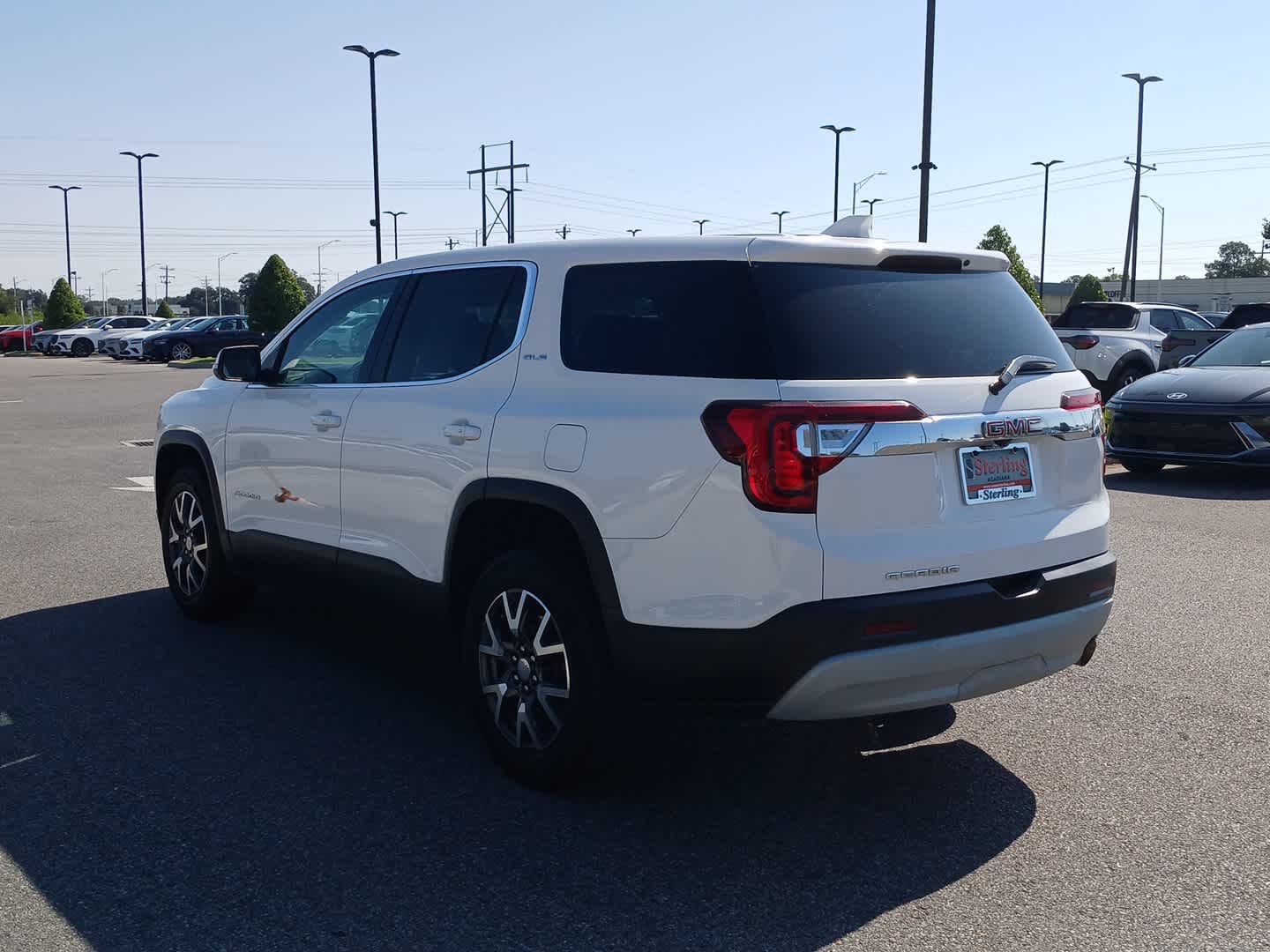 2021 Gmc Acadia SLE photo 3