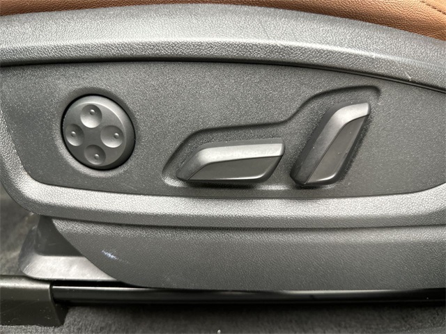 2021 Audi Q5 55 Prestige Premium photo 3