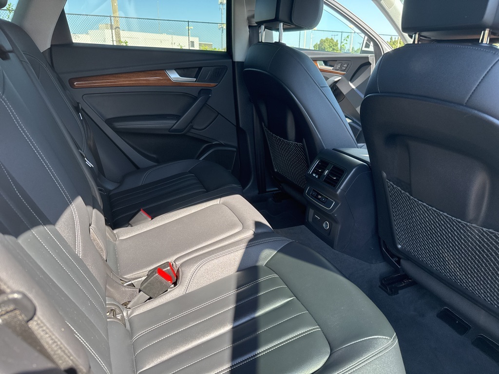 2023 Audi Q5 45 S line Premium photo 28