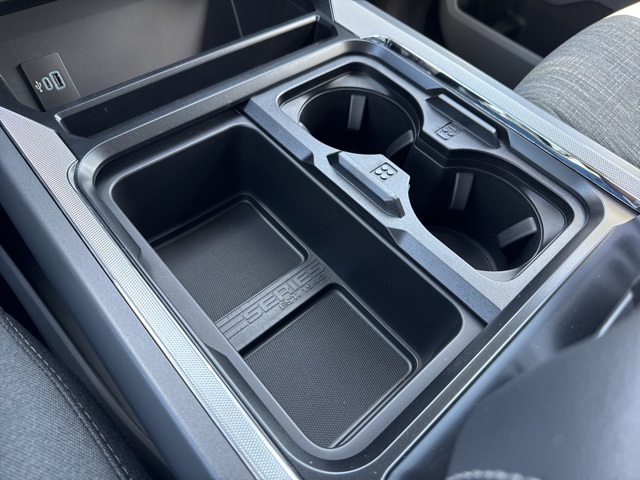 2025 Ford F-450 XLT photo 12