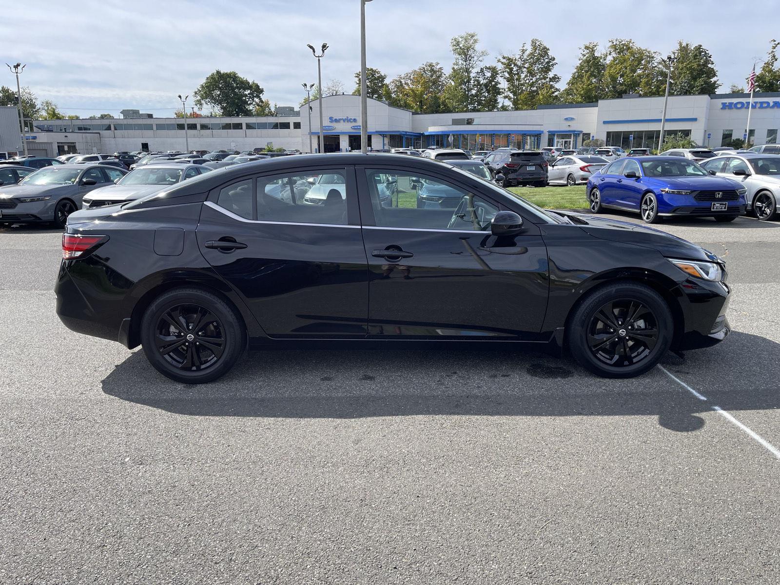2022 Nissan Sentra SV photo 17