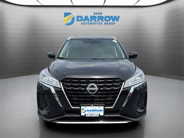 2023 Nissan Kicks SV photo 2