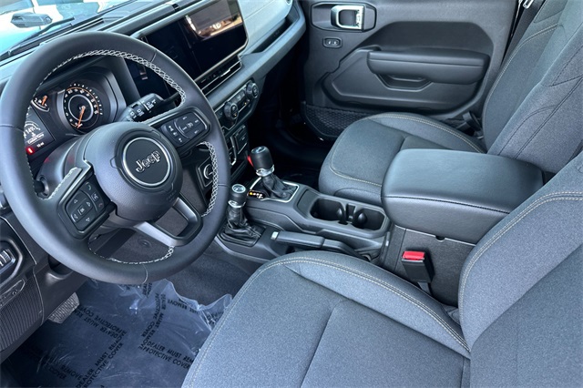 2025 Jeep Wrangler Sport S photo 2