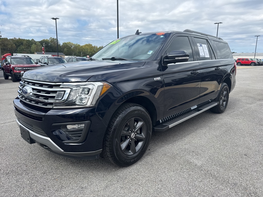 2021 Ford Expedition MAX XLT photo 3