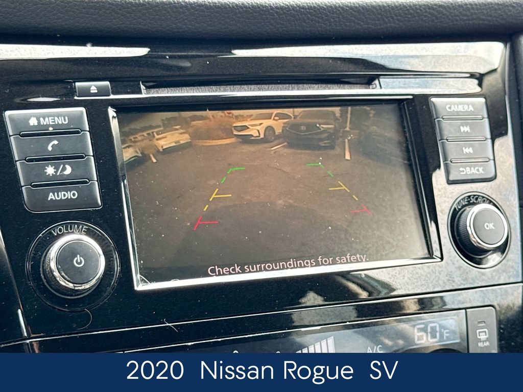 2020 Nissan Rogue SV photo 23