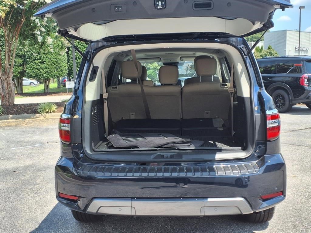 2024 Nissan Armada SL photo 5