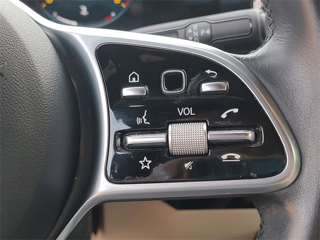 2021 Mercedes Benz CLA 250 photo 19