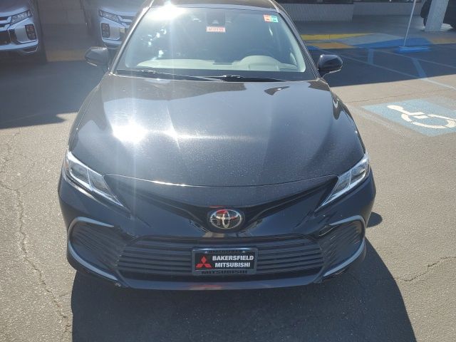 2023 Toyota Camry LE photo 11