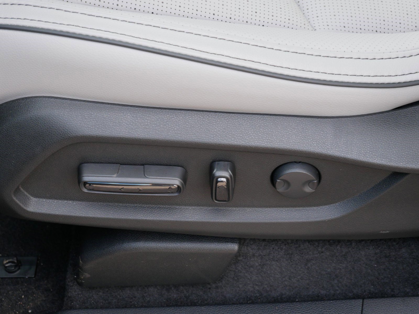 2025 Honda Pilot Elite photo 9