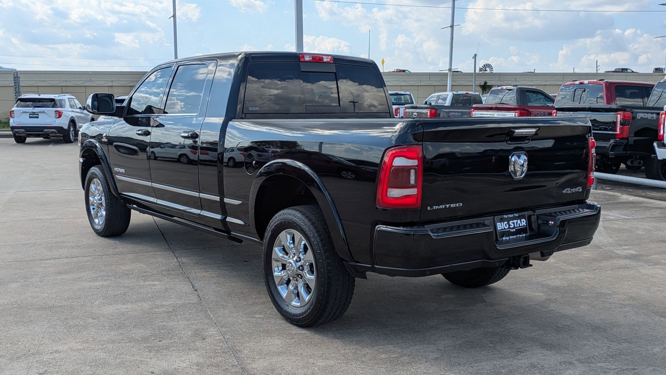 2022 Ram 2500 Limited photo 4