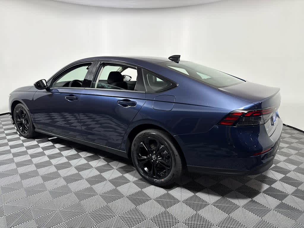 2025 Honda Accord 1.5T SE photo 4