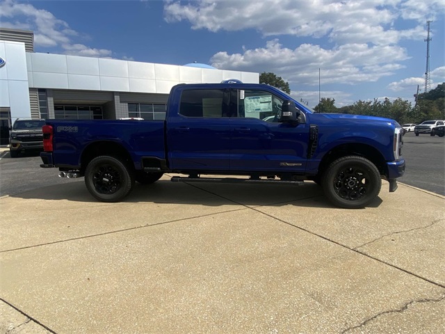 2026 Ford F-350 photo 2