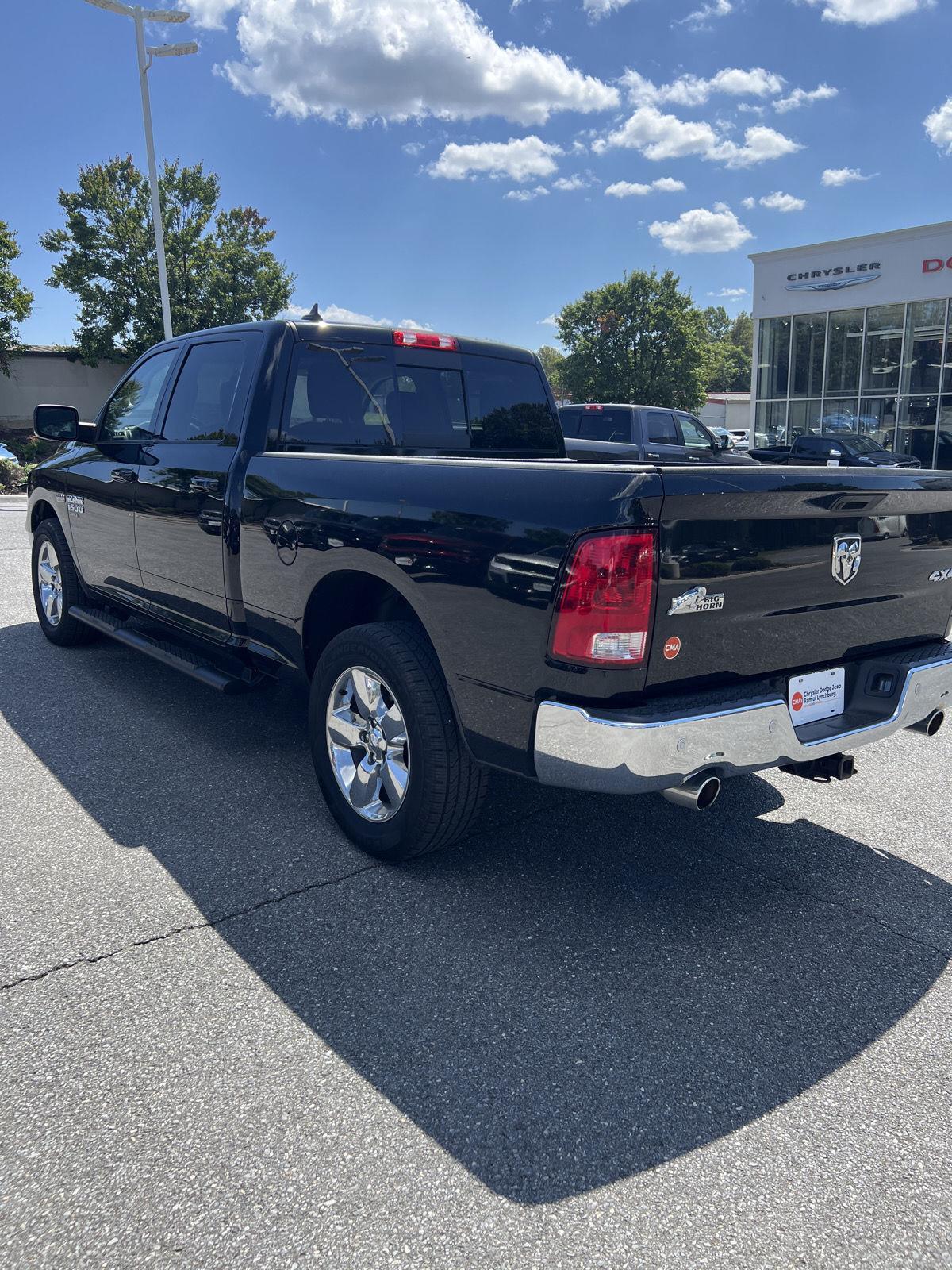 2019 Ram 1500 Classic Big Horn photo 3