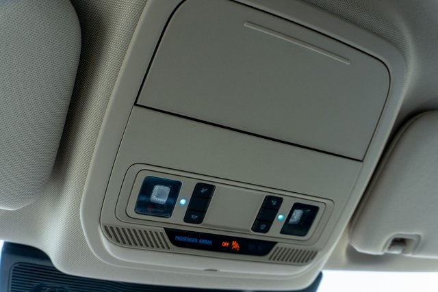 2023 Ford Explorer XLT photo 28