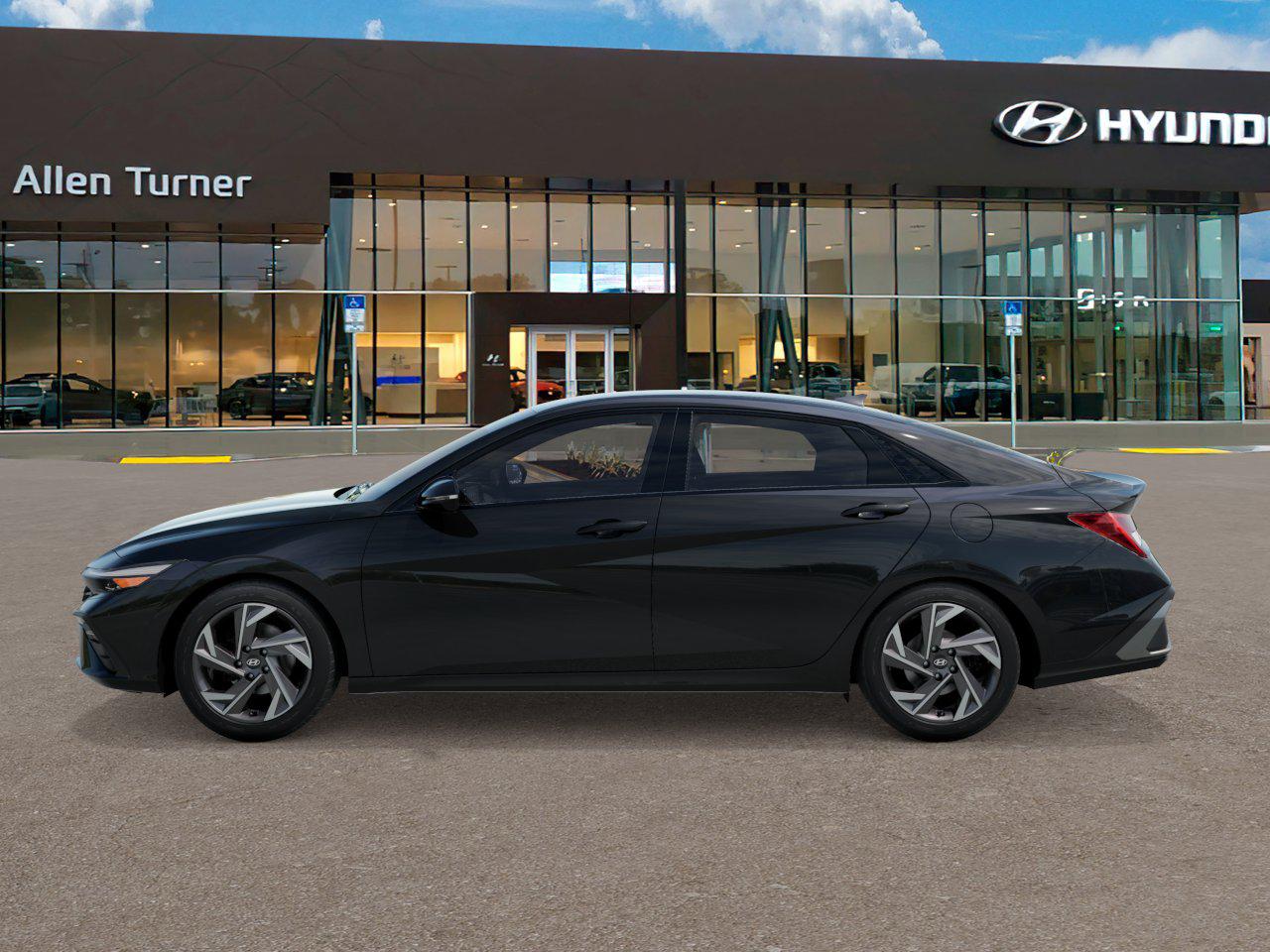 2025 Hyundai Elantra SEL Sport photo 3
