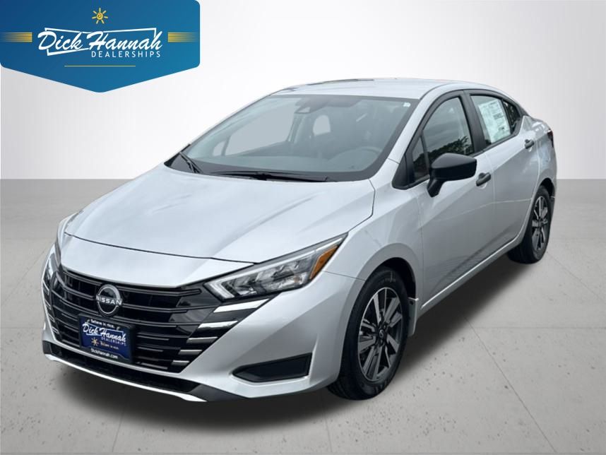 2025 Nissan Versa Sedan S's photo