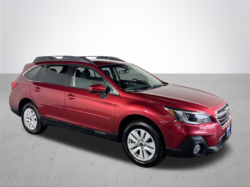 2019 Subaru Outback 2.5i Premium photo 4