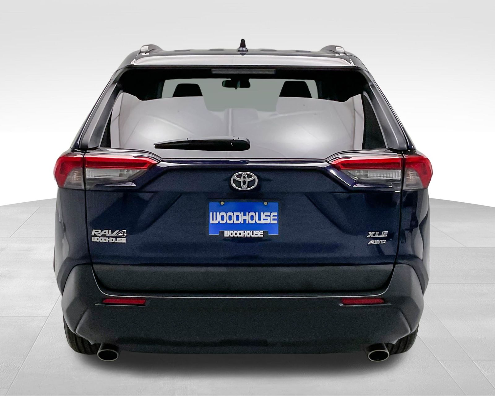 2024 Toyota RAV4 XLE photo 6