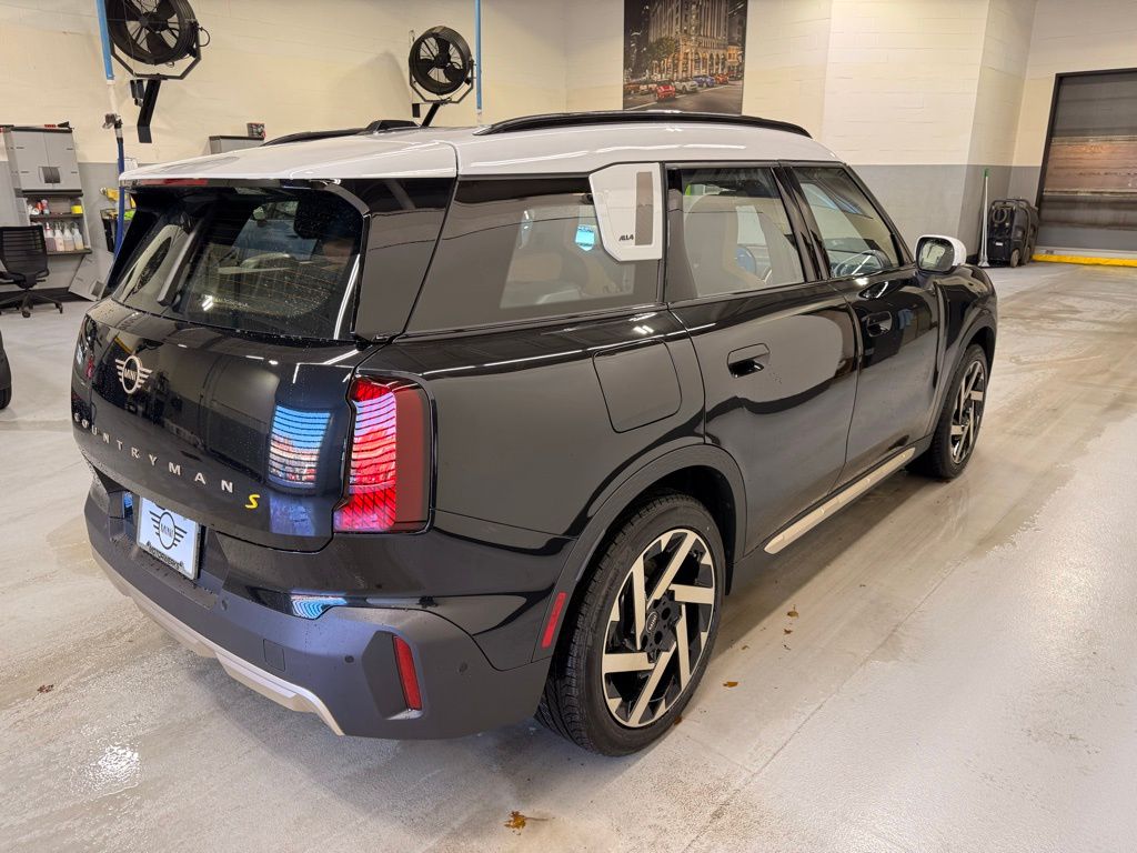 2025 Mini Countryman SE ALL4 photo 4