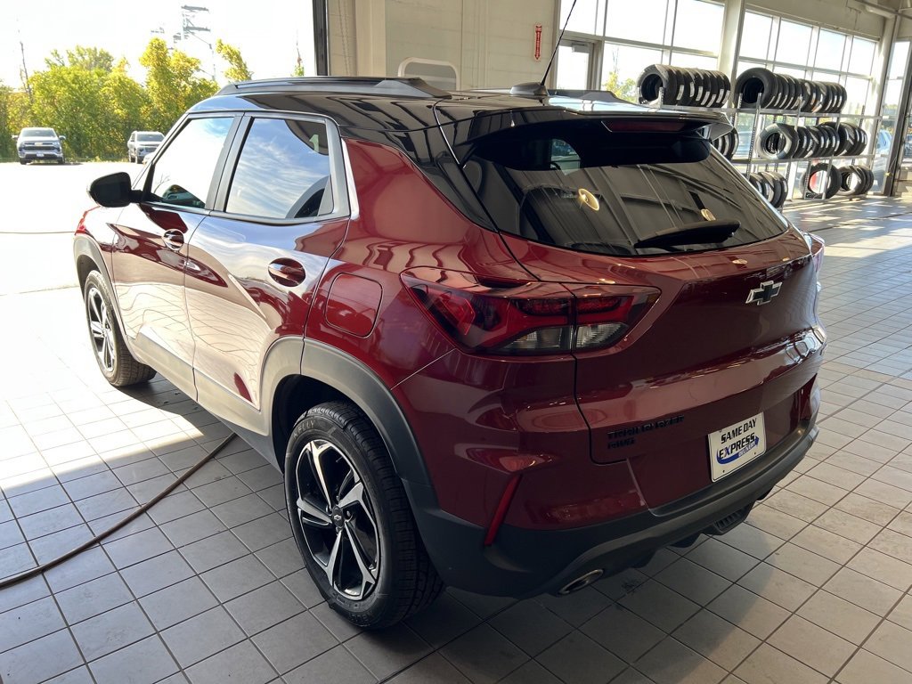 2023 Chevrolet Trailblazer RS photo 2