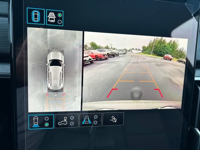 2026 Gmc Acadia AT4 photo 16
