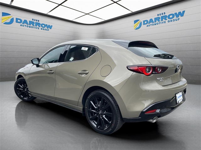 2025 Mazda Mazda3 Hatchback 2.5 Carbon Turbo photo 3